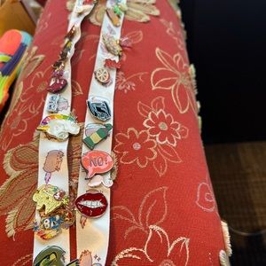 Lanyard 🌈 🦄 💖😻with pin collection! Pusheen cat lanyard